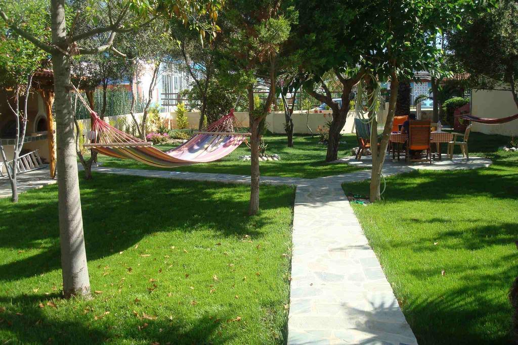 Adonis Beach Hotel Heraklion  ภายนอก รูปภาพ