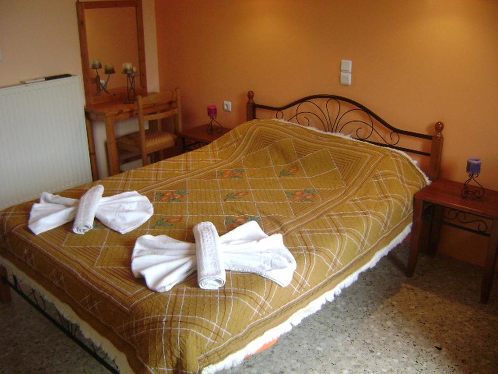 Adonis Beach Hotel Heraklion  ภายนอก รูปภาพ