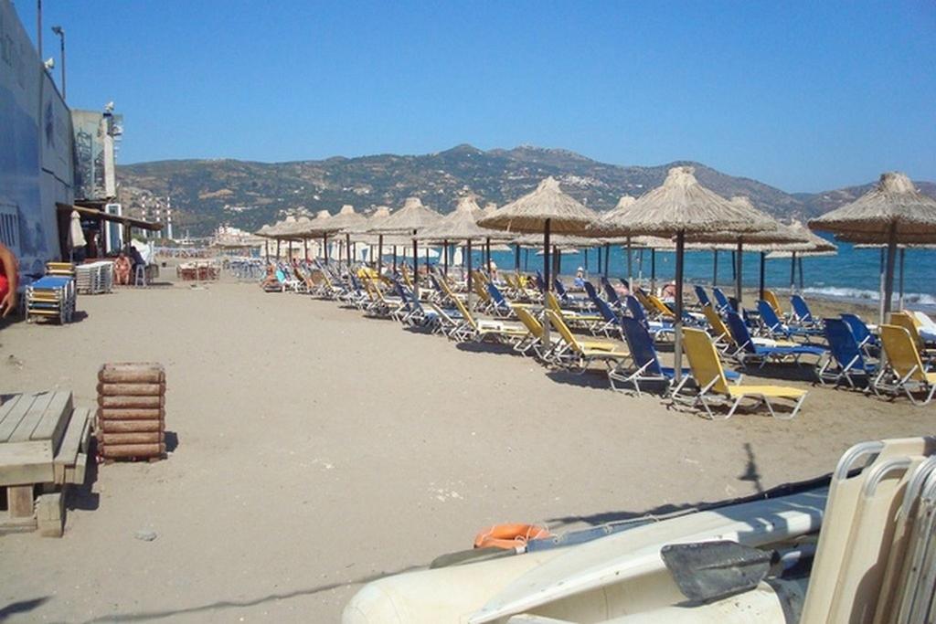 Adonis Beach Hotel Heraklion  ภายนอก รูปภาพ