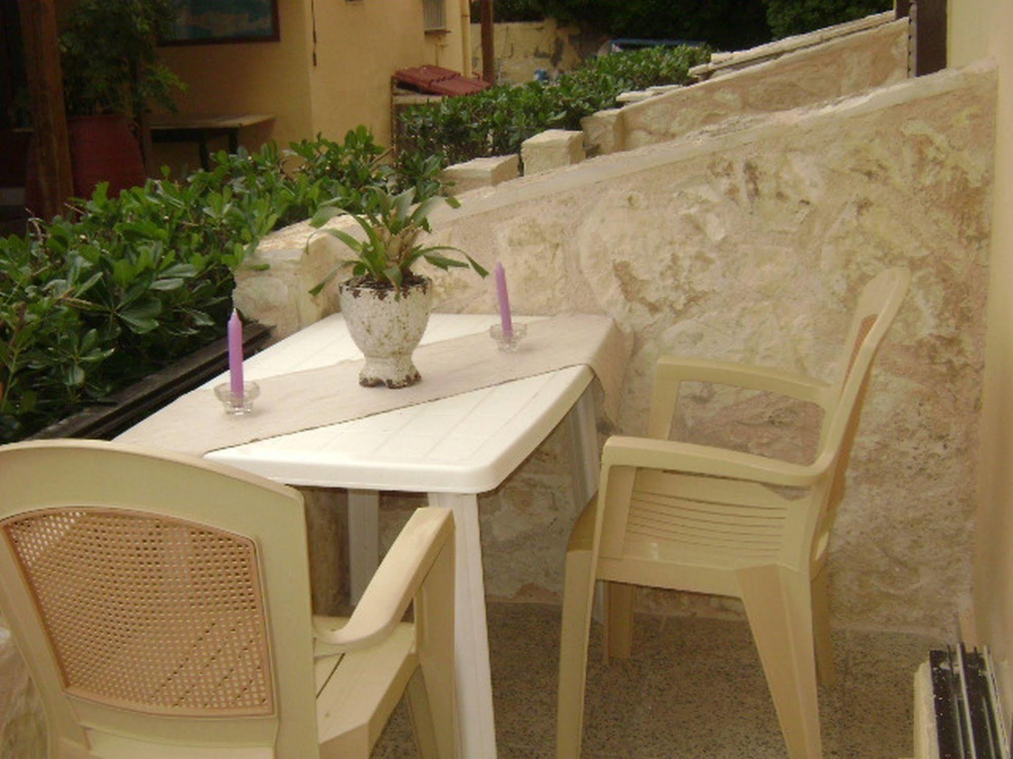 Adonis Beach Hotel Heraklion  ภายนอก รูปภาพ