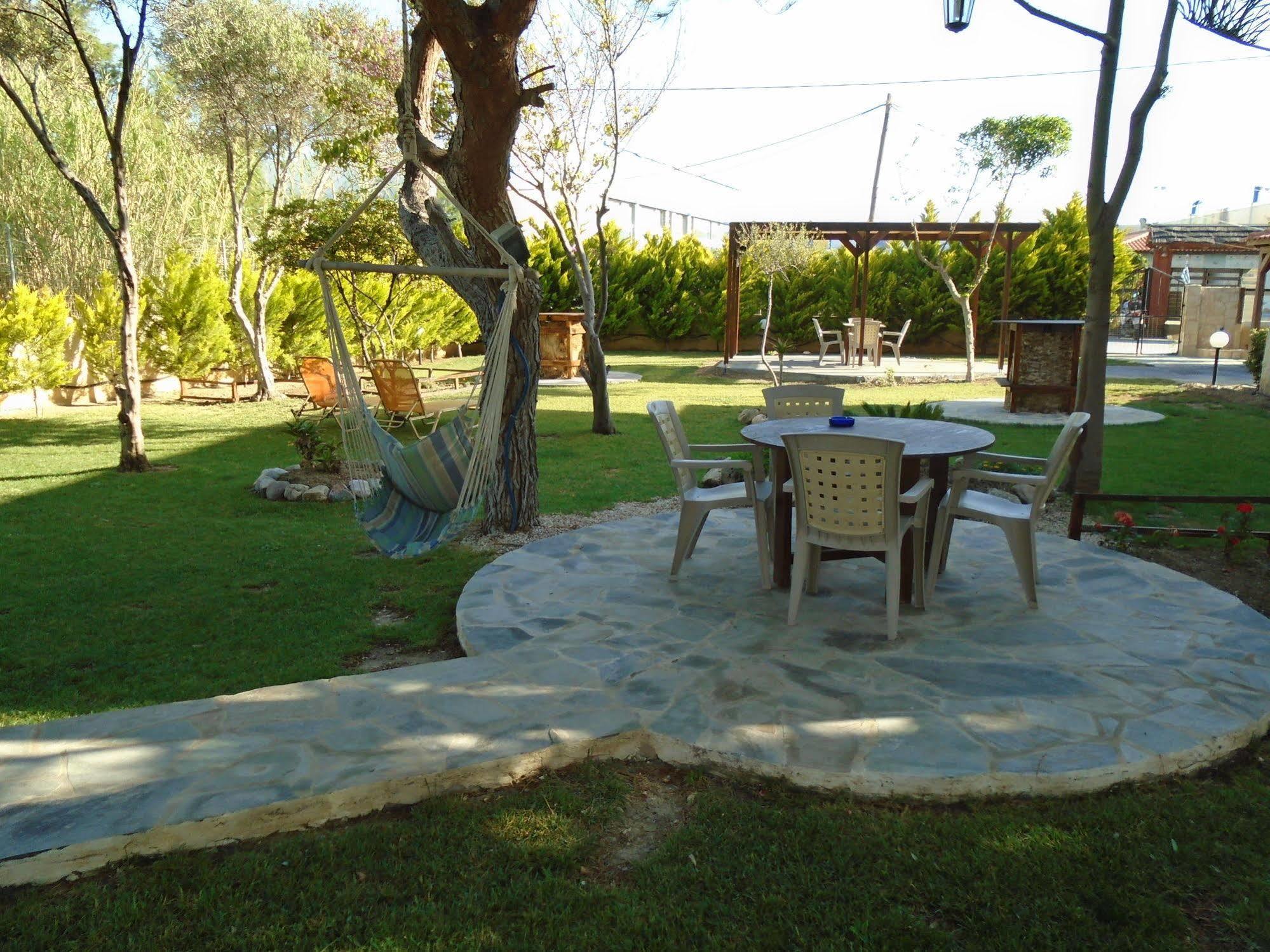 Adonis Beach Hotel Heraklion  ภายนอก รูปภาพ