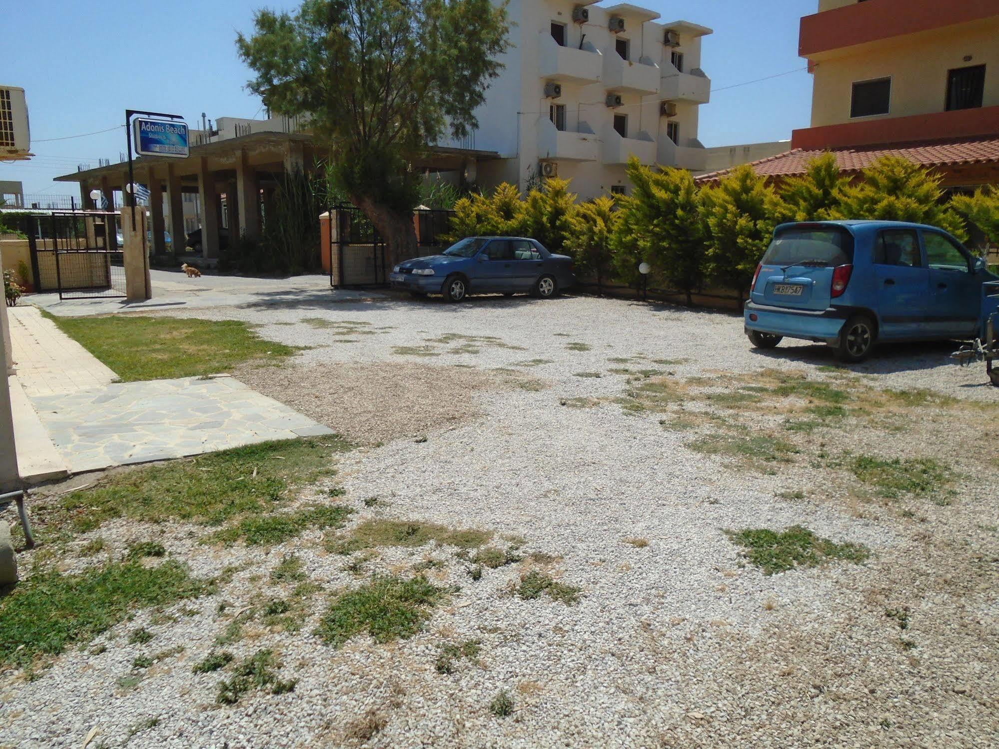 Adonis Beach Hotel Heraklion  ภายนอก รูปภาพ